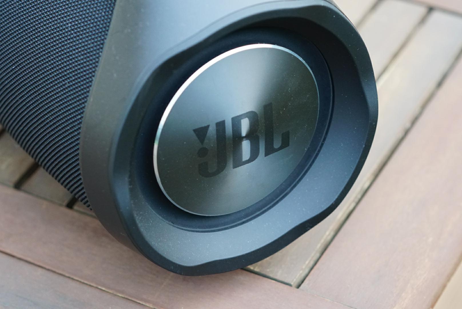 JBL BOOMBOX Review THE EMPIRE