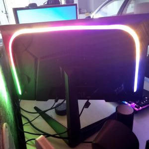 Philips Hue Play Gradient Lightstrip for PC Review: Color Syncing